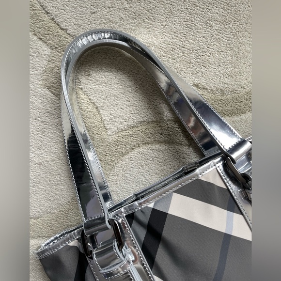 Neo Vintage Burberry Nova Check tote - Picture 5 of 12